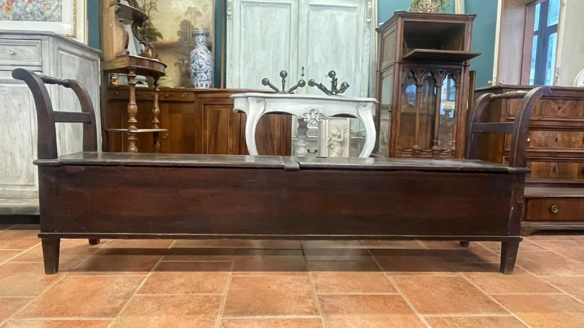 Large Chest With Armrests-photo-3
