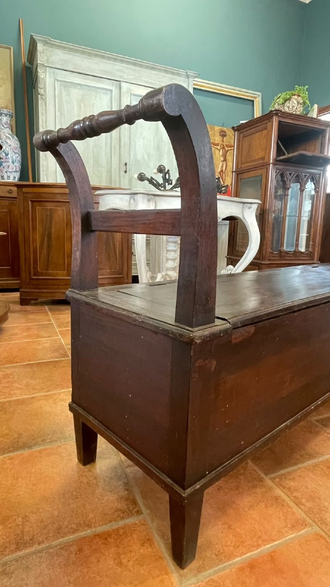 Large Chest With Armrests-photo-2