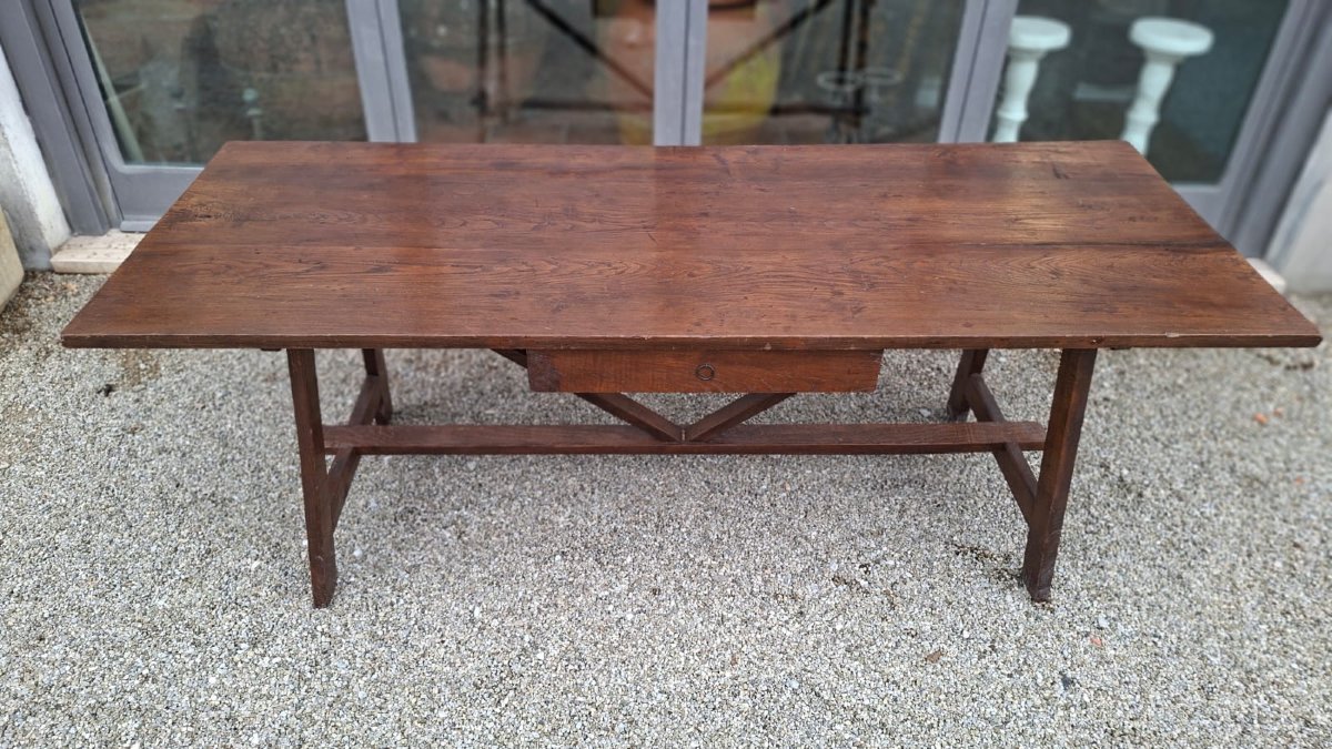 Large Chestnut Table-photo-3