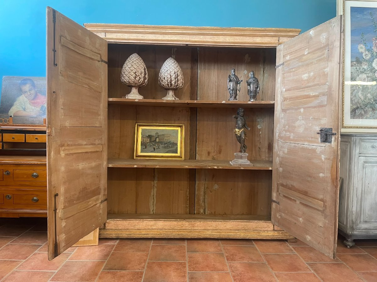 Large Painted Sacristy Cabinet From The 18th Century-photo-2