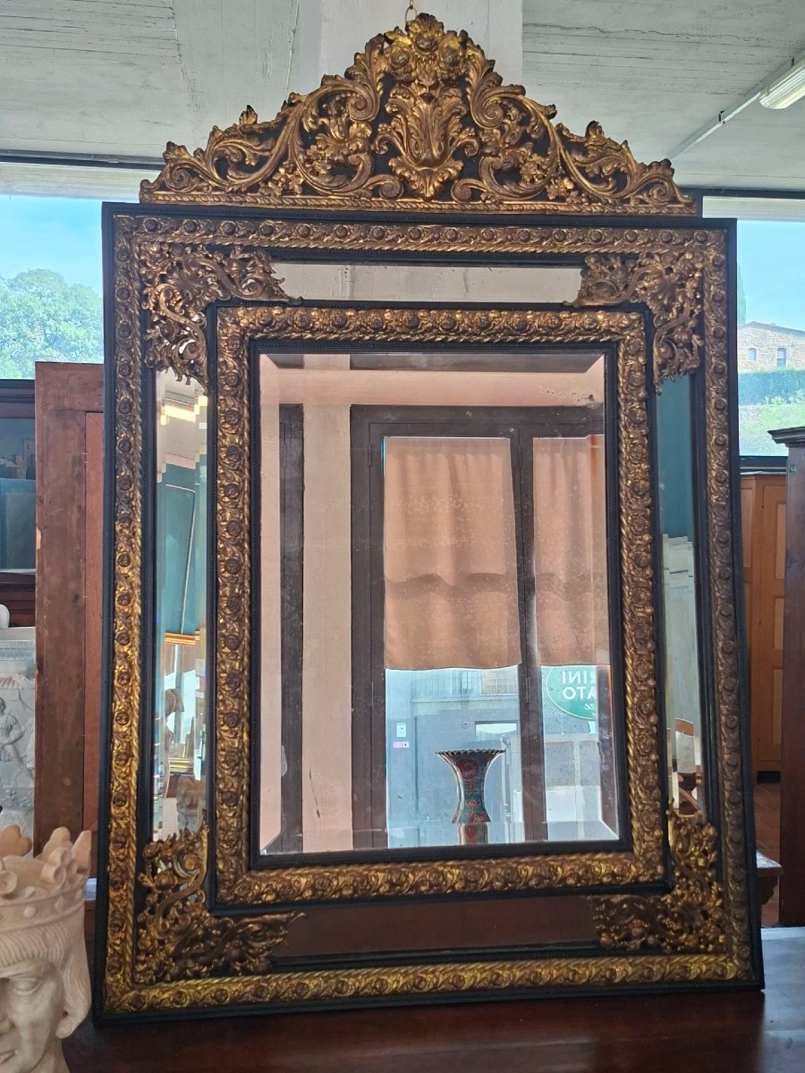 Mirror Made Of Ebony-stained Wood And Embossed Metal-photo-3