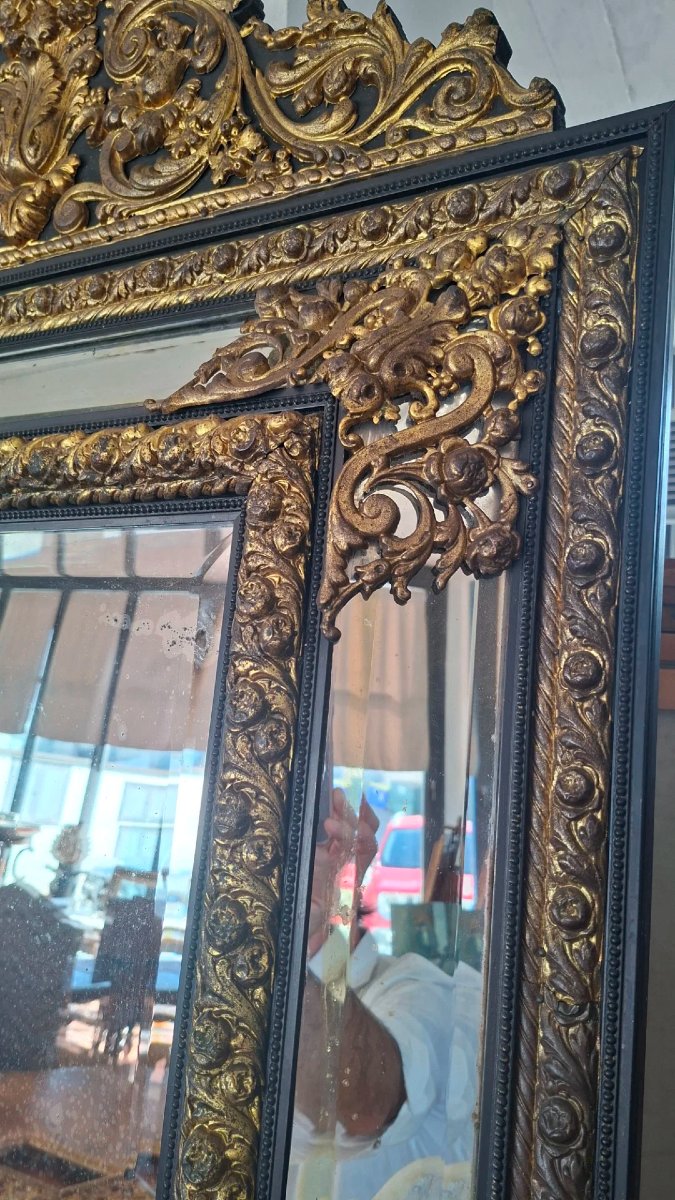 Mirror Made Of Ebony-stained Wood And Embossed Metal-photo-6
