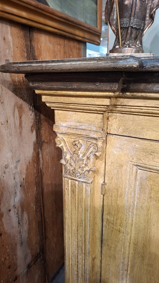 18th-century Sideboard With Two Doors-photo-1