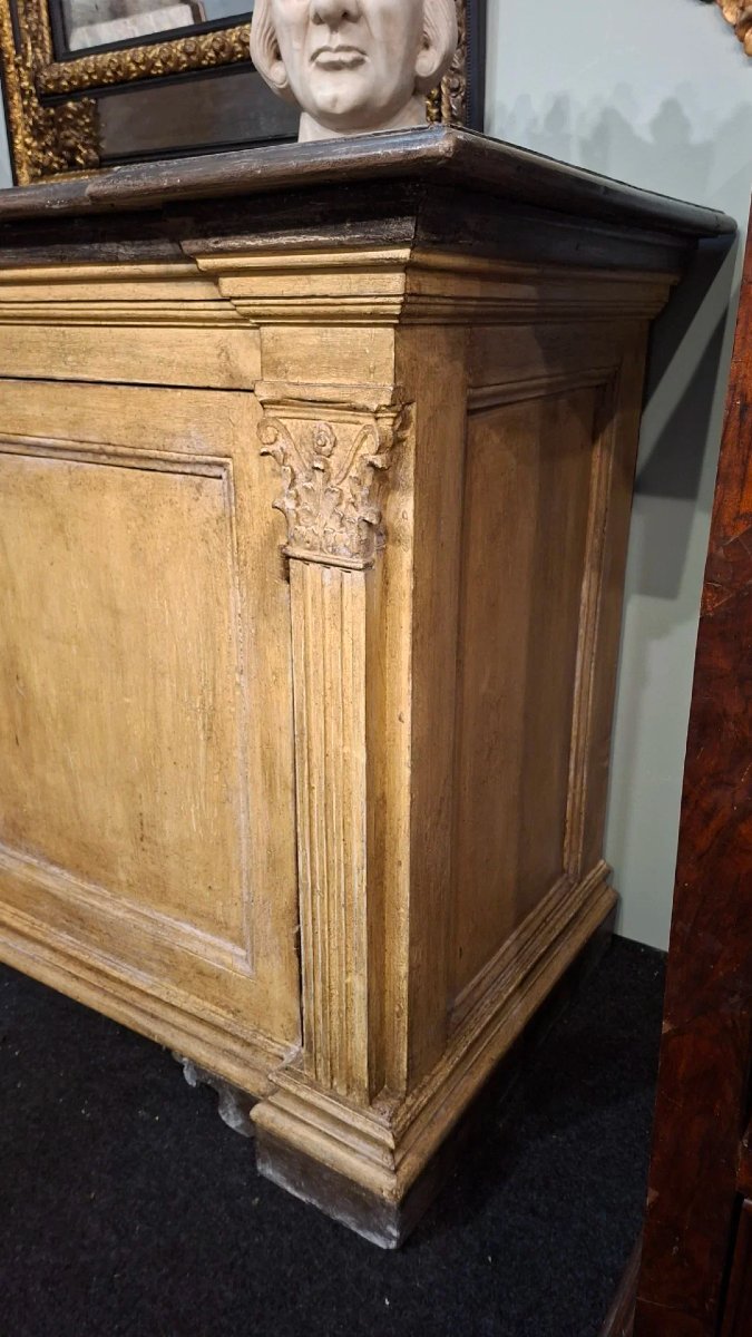 18th-century Sideboard With Two Doors-photo-5