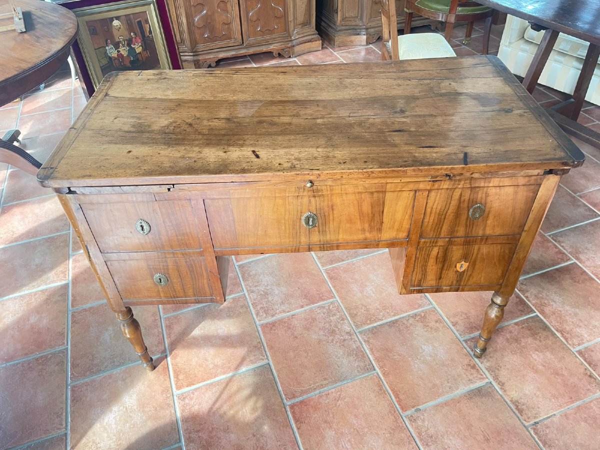 Directoire-style Center Desk-photo-4