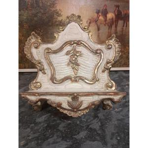  Pupitre laqué et doré du '700