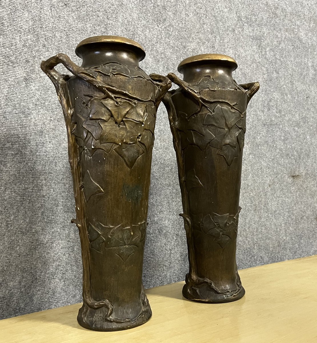 Très Grande Paire De Vases En Terre Cuite époque Art Nouveau -photo-2