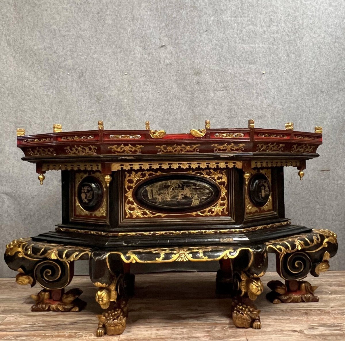 China Around 1800: Very Large Offering Planter Or Altar In The Shape Of “chanab”-photo-3