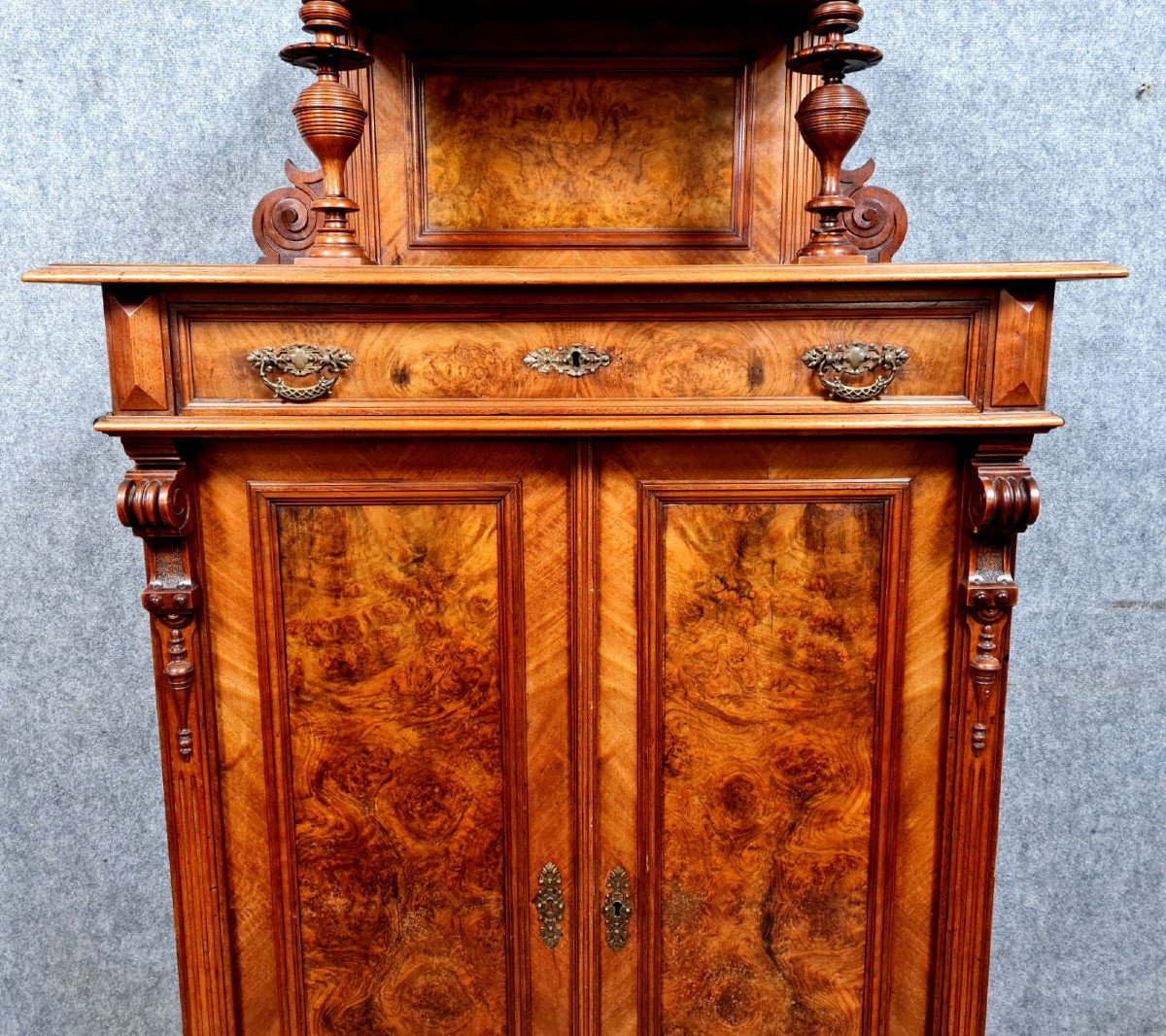 Biedermeier Period Cabinet In Walnut And Burl-photo-2