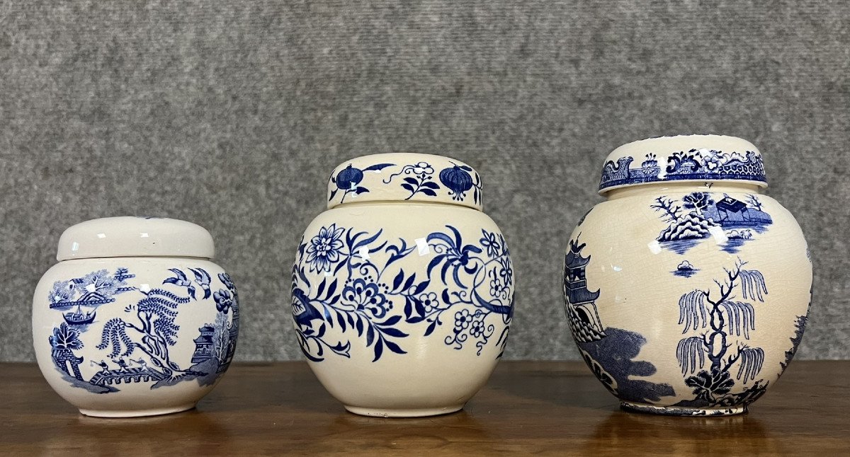 England 20th Century: 3 Porcelain Ginger Pots With Japanese Decors-photo-3