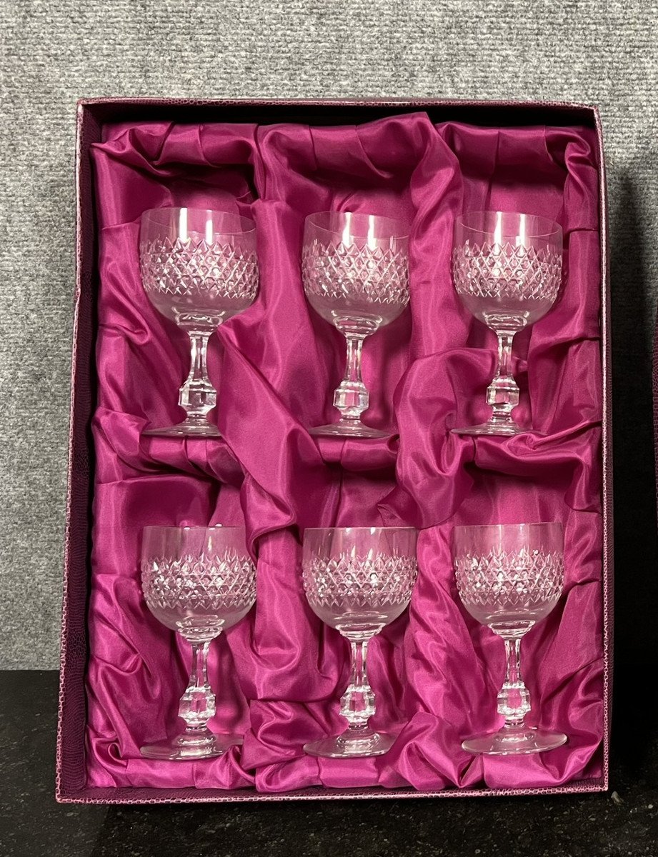 Baccarat: Series Of 6 Crystal Wine Glasses Lucullus Service Circa 1970  
