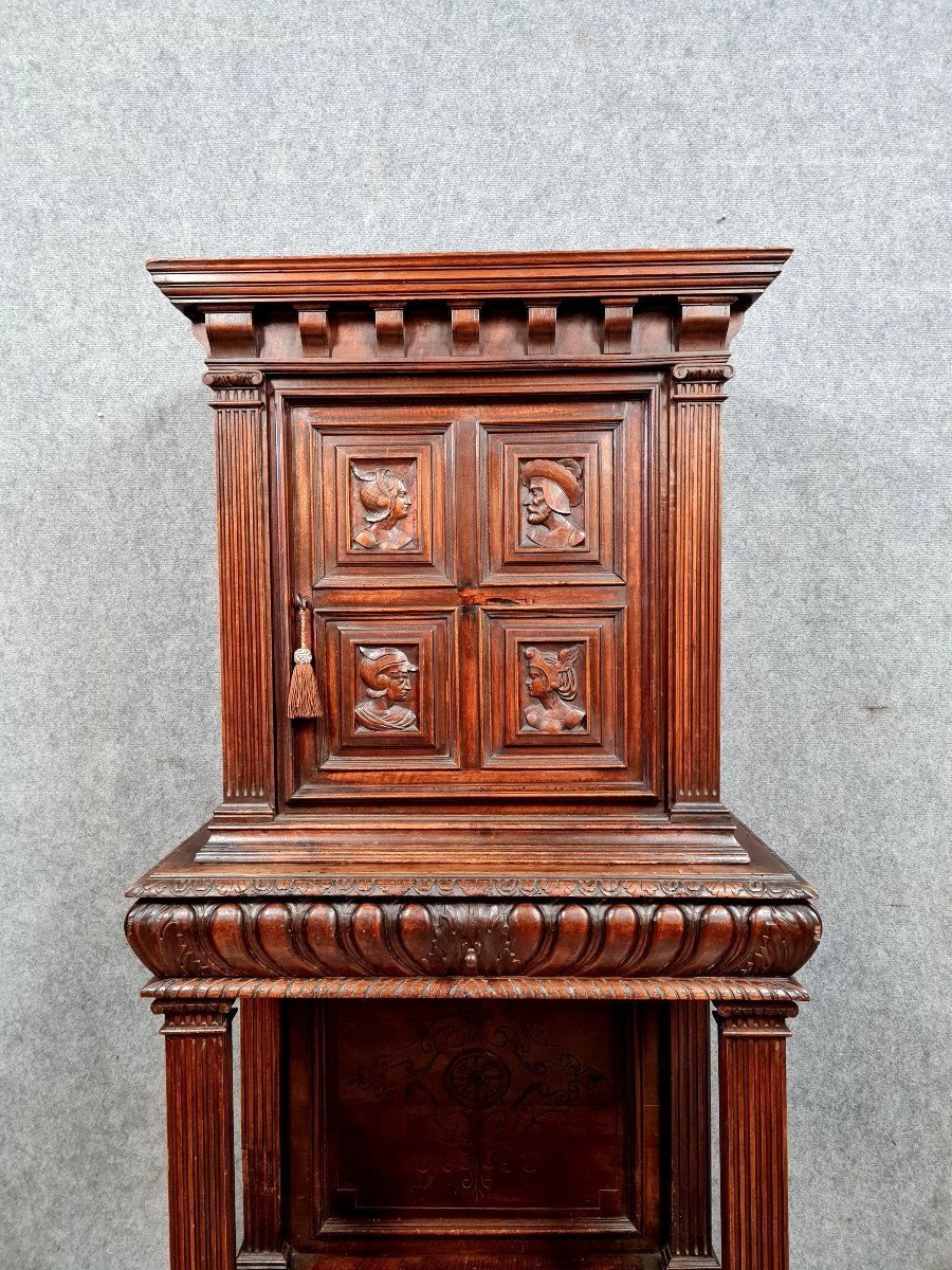 Cabinet Dressoir Style Renaissance En Noyer Massif -photo-2