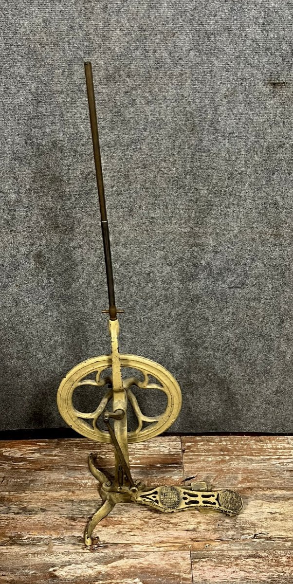 England 19th Century: Rare Dentist's Gallows With Pedal With Its Mat -photo-1