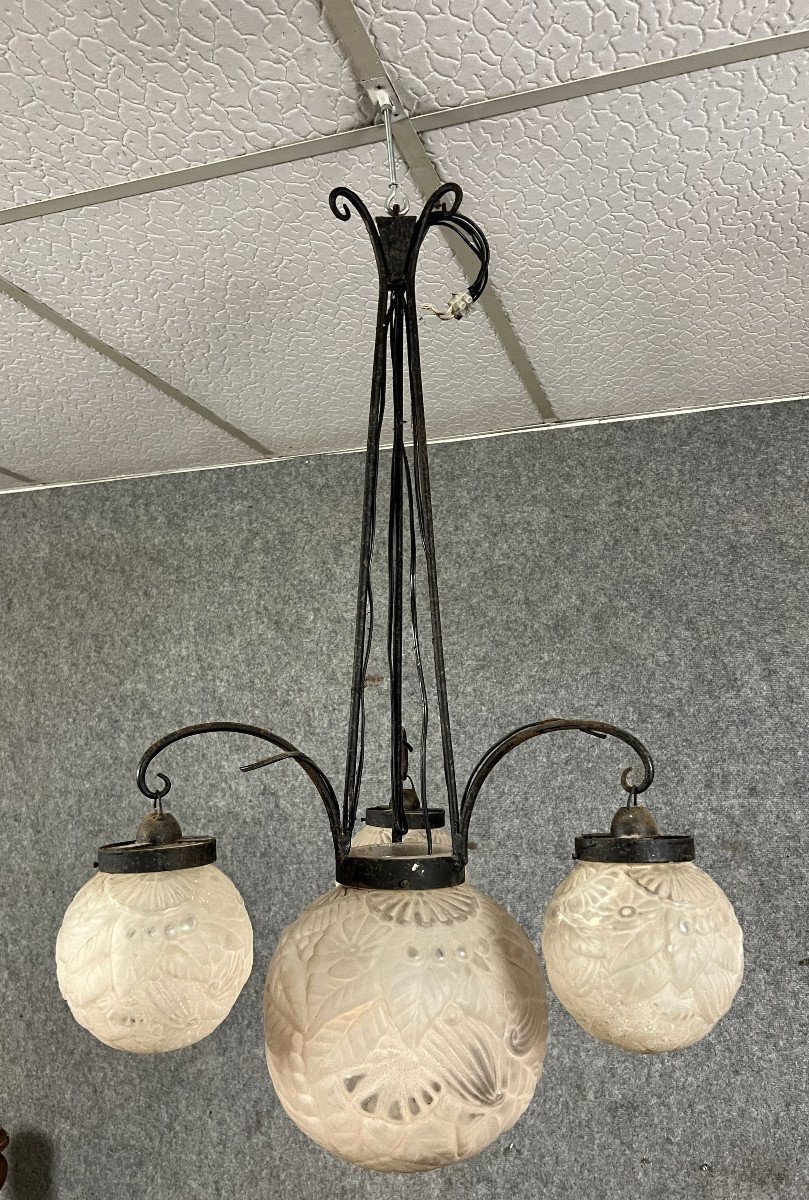 After Muller Frères: Hammered Iron Chandelier With 4 Lights Art Deco Period / H90 Cm -photo-2