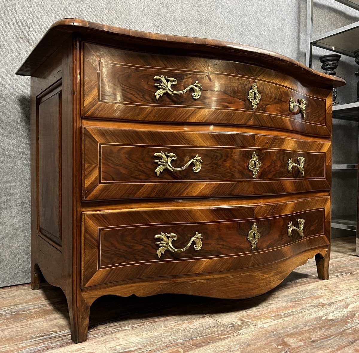 Commode Galbée époque Louis XV En Marqueterie -photo-3