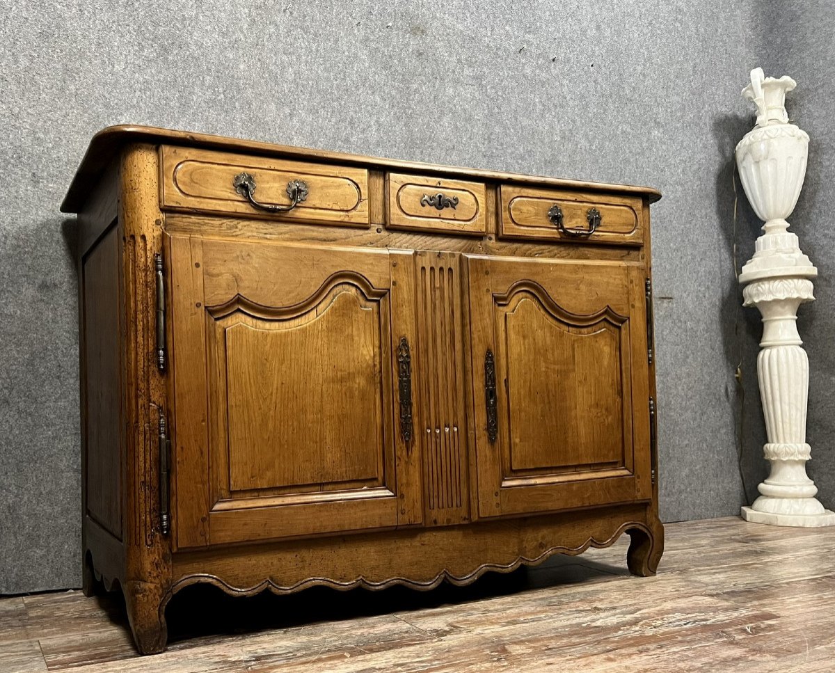 Buffet / Bahut époque Louis XV En Noyer Massif -photo-1