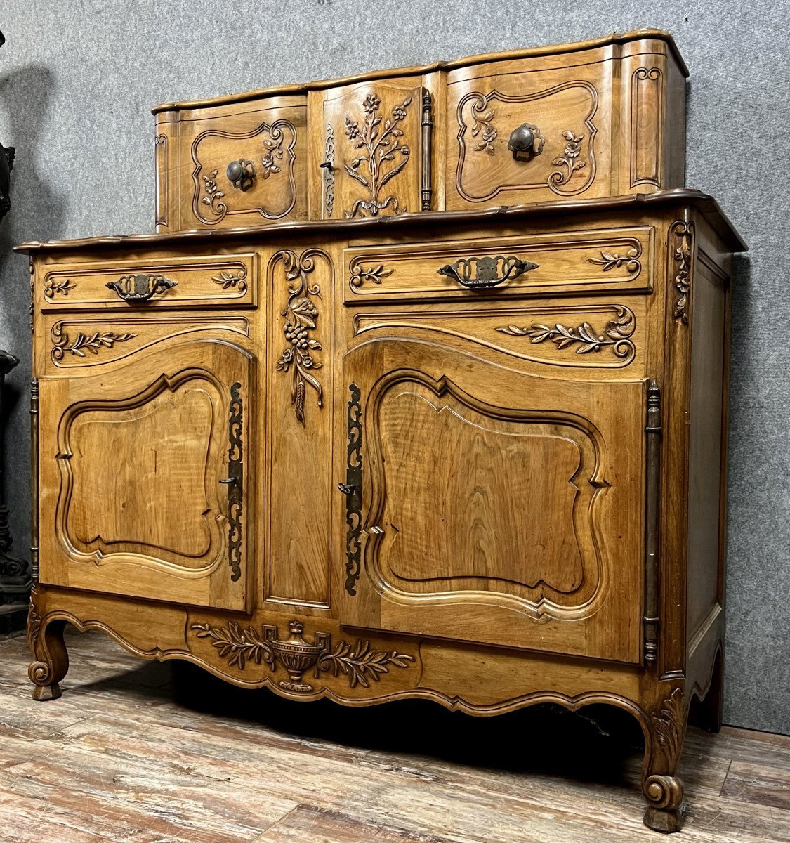 Buffet Provençal A Glissants St. Louis XV Estampillé En Bois Fruitier -photo-2