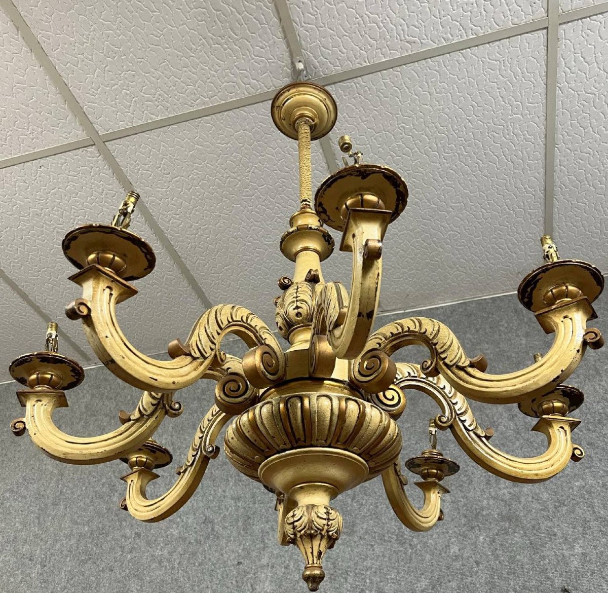  Large Louis XV Style Venetian Chandelier In Lacquered And Gilded Wood-photo-4