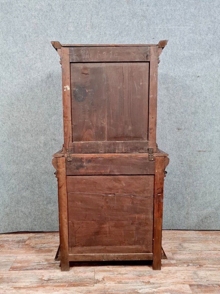 Renaissance Style Dresser Cabinet In Solid Walnut Circa 1700-photo-4