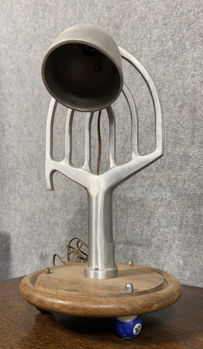 20th Century Industrial Design: Designer Lamp -photo-3