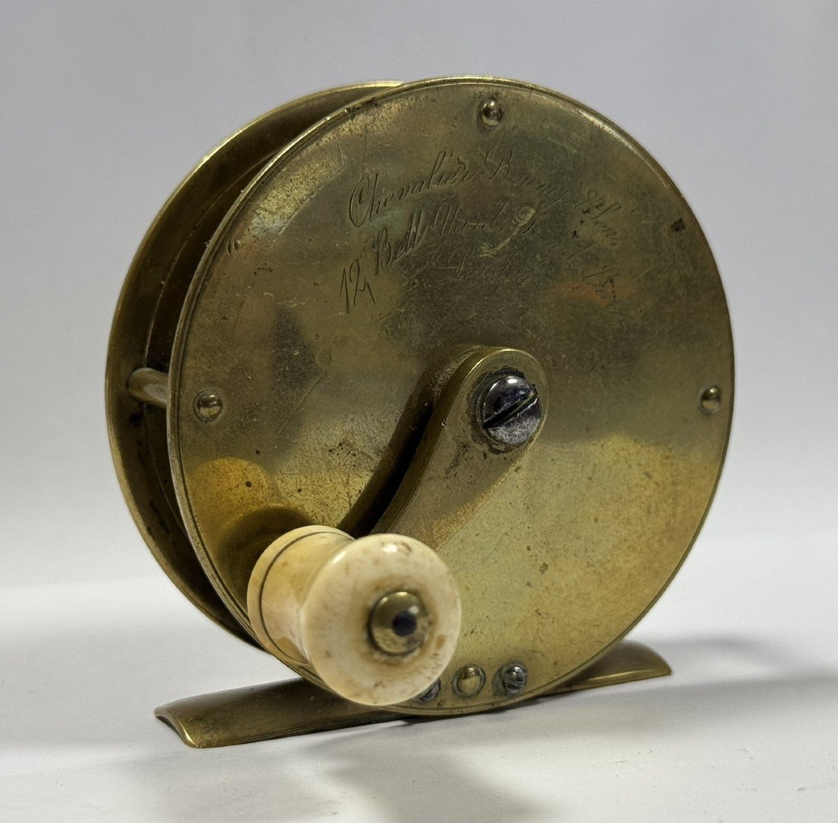 Chevalier à Londres Fin XIXème: Moulinet De Pêche à La Mouche En Laiton Doré-photo-1