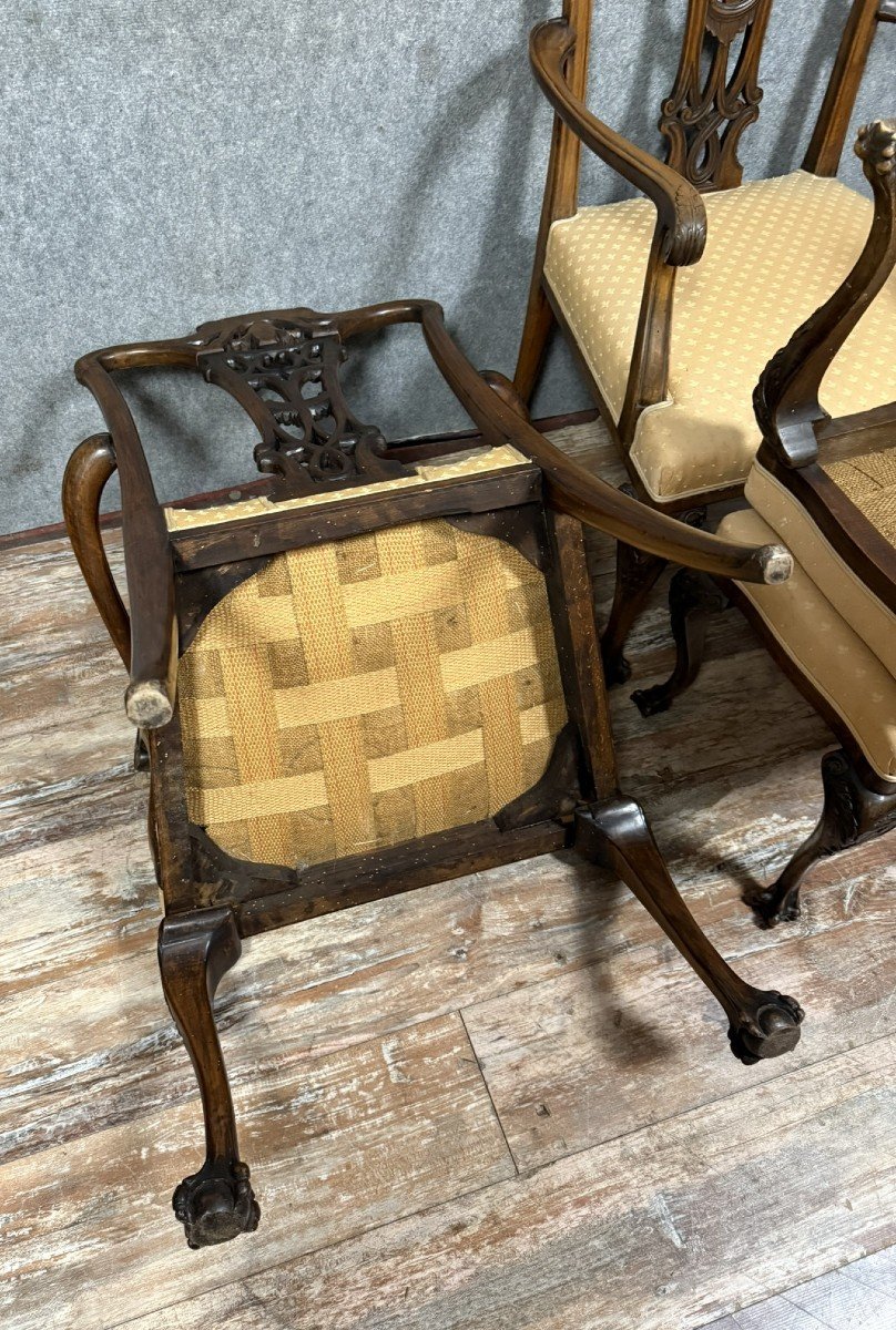 Pair Of English Armchairs With Mahogany Footrests -photo-6
