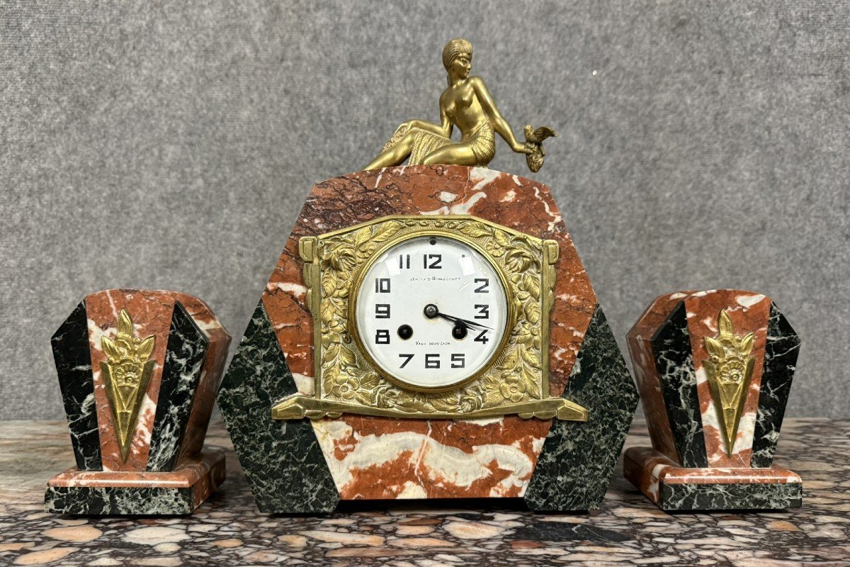 Art Deco Period Pendulum In Griotte Marble