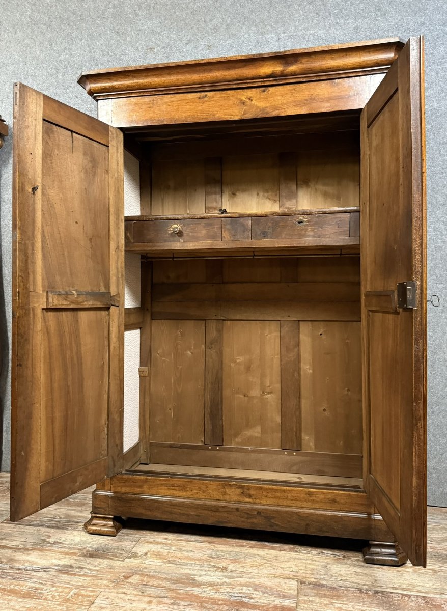 Armoire époque Louis Philippe En Noyer Massif -photo-3