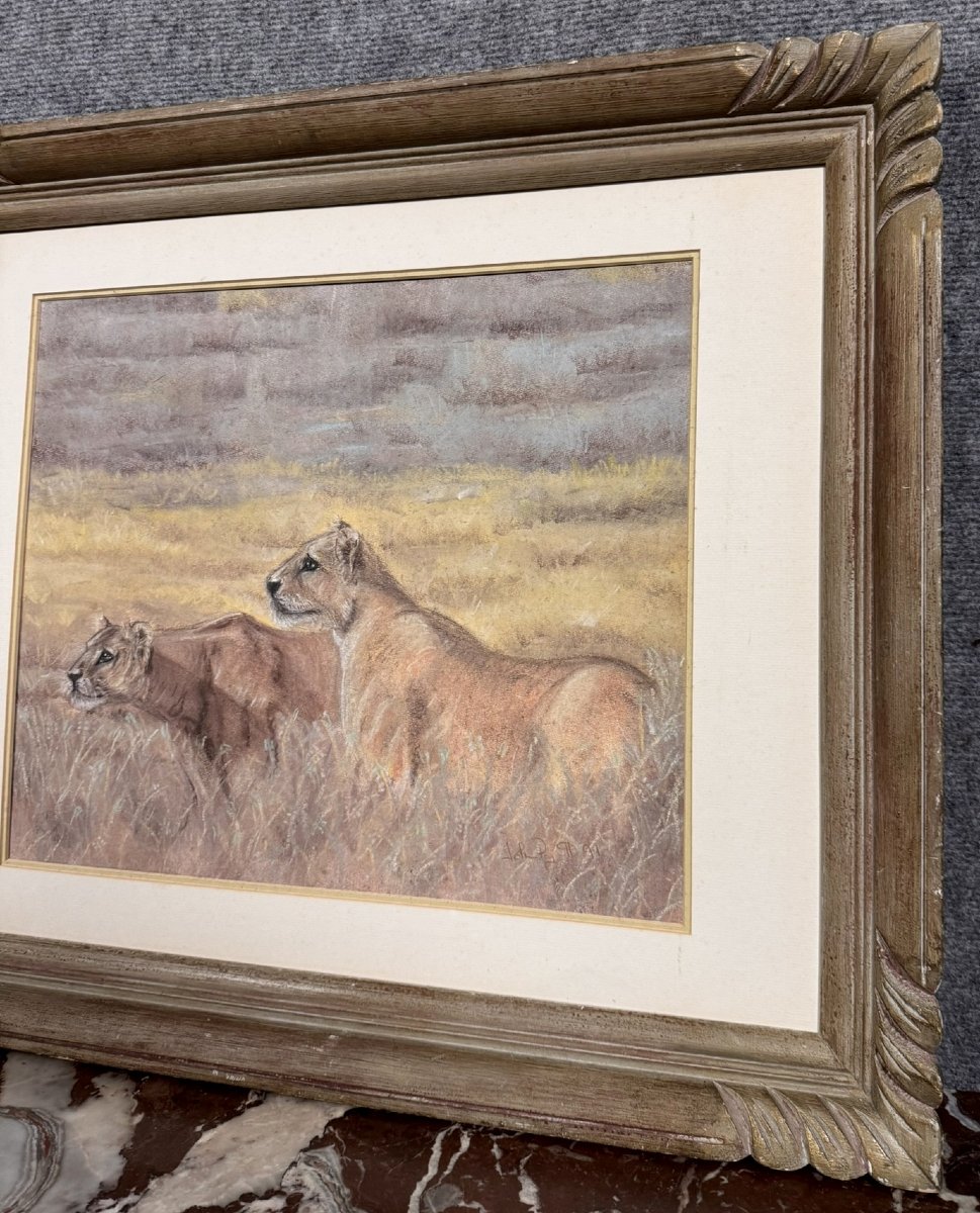 The Lionesses: French School 20th Century -photo-3