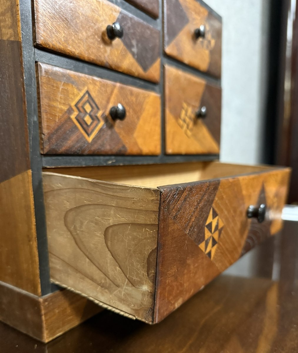 Japon XIXeme : Cabinet En Marquéterie Toutes Faces -photo-4
