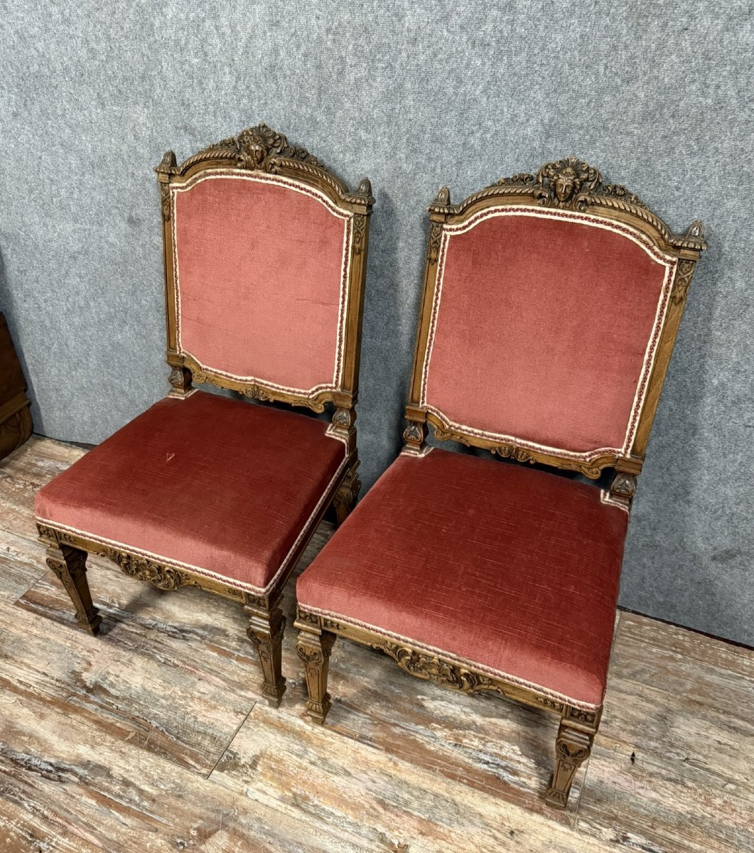 Importante Paire De Chaises De Style Renaissance En Bois Sculpté -photo-3
