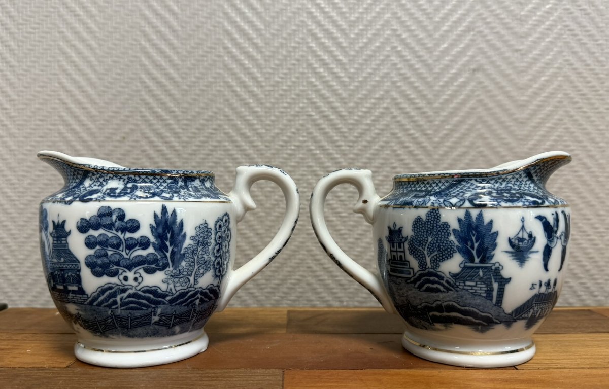 Paire De Verseuses Anglaises En Porcelaine A Décors Asiatique -photo-4