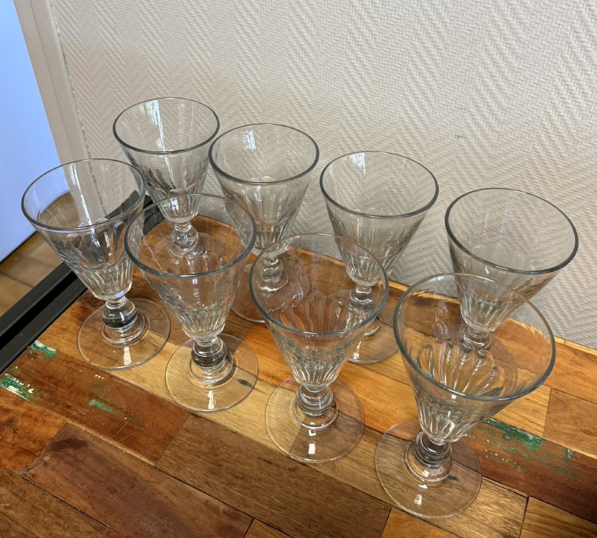 Suite De Huit Importants Verres En Cristal Taillé à Facettes -photo-3