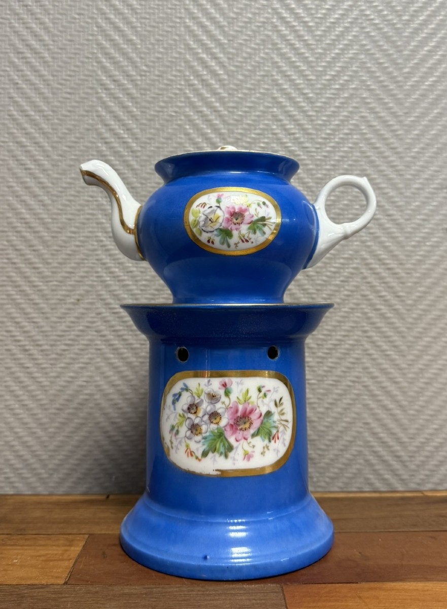 Old Paris: Porcelain Teapot With Blue Of Sévres And Gold Decor 