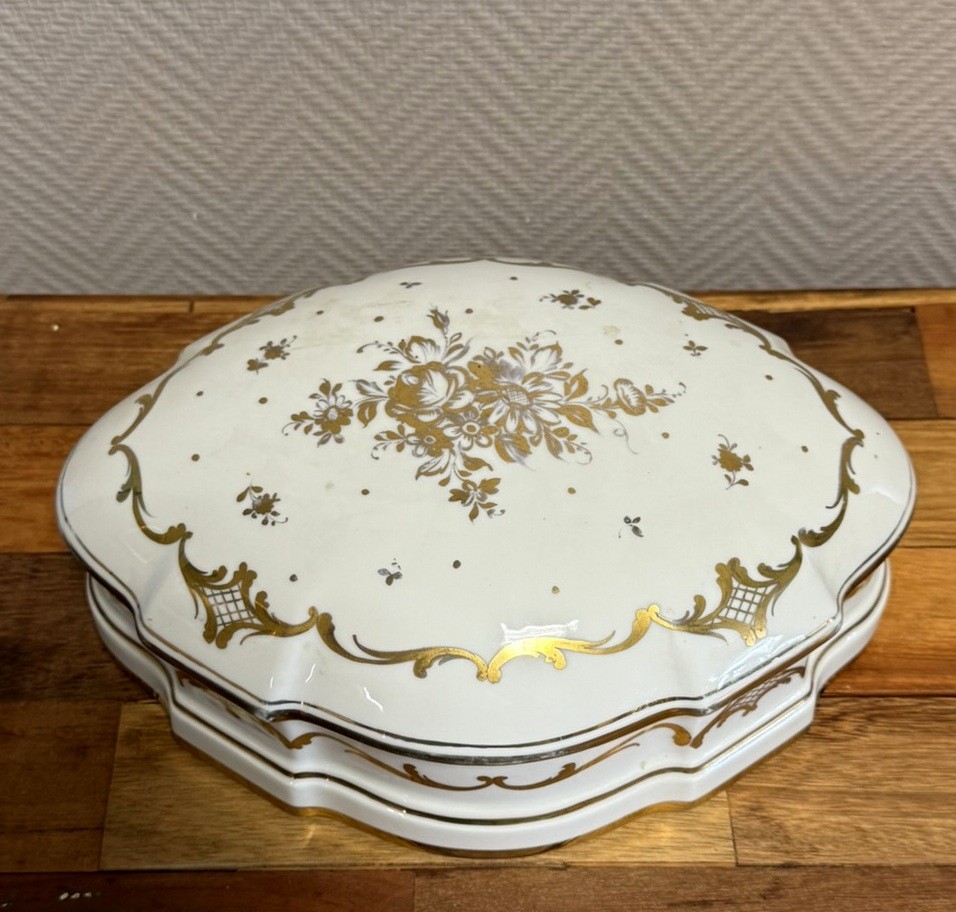 Limoges Cambet Edition: Important Porcelain Box Or Case 
