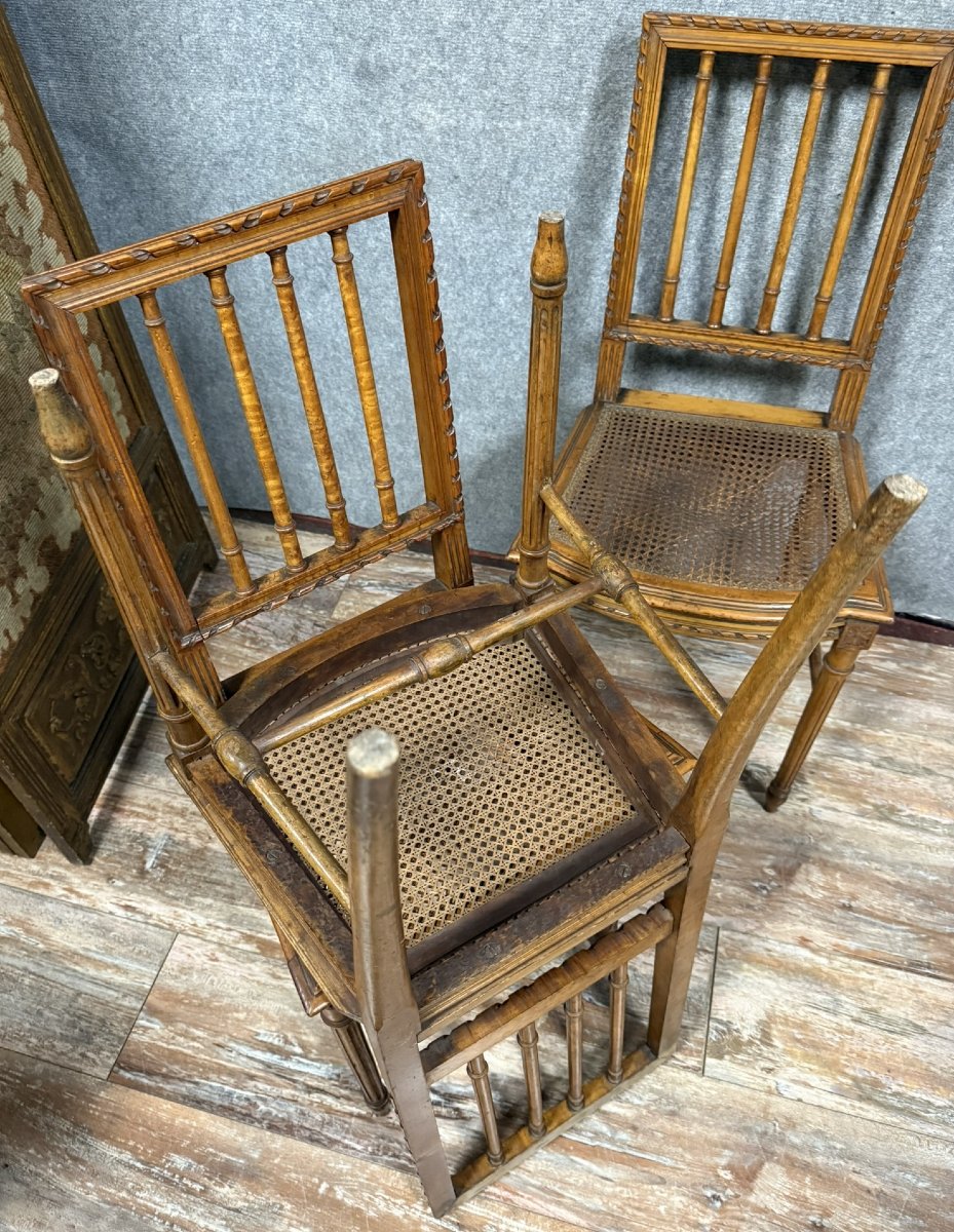 Set Of 4 Louis XVI Style Carved Wood Chairs -photo-6