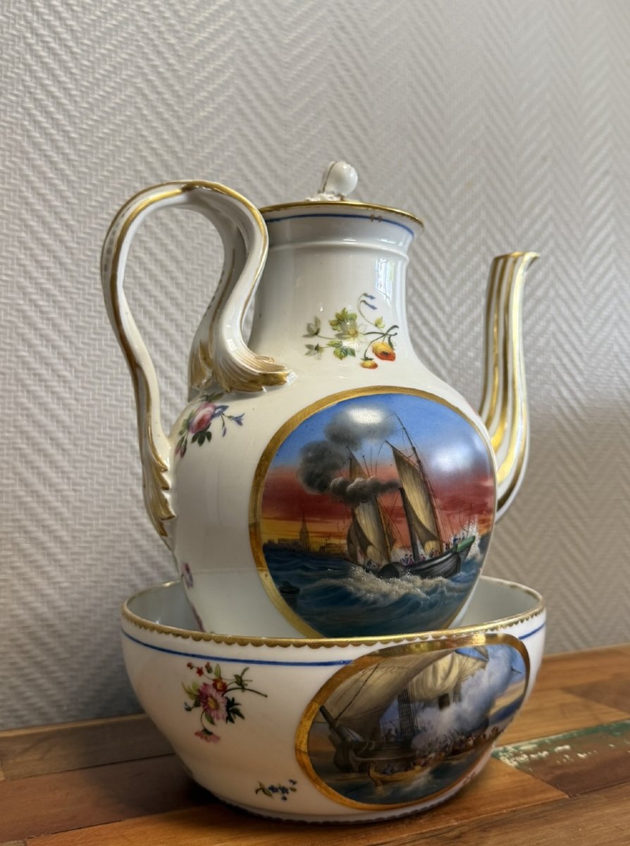 Cafetiére Et Son Bol Epoque Empire En Porcelaine De Paris -photo-3