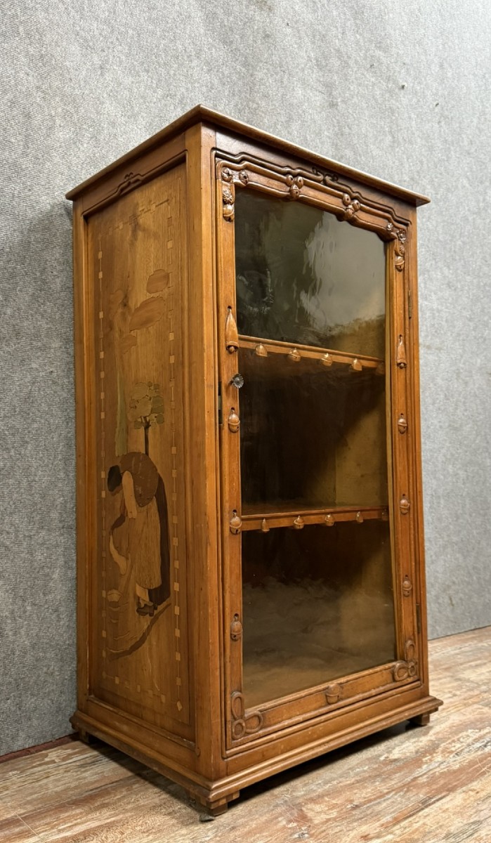 Vitrine époque Art Nouveau En Marqueterie 
