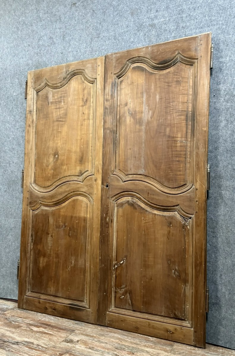 Pair Of 18th Century Wood-panelled Doors In Poplar-photo-3