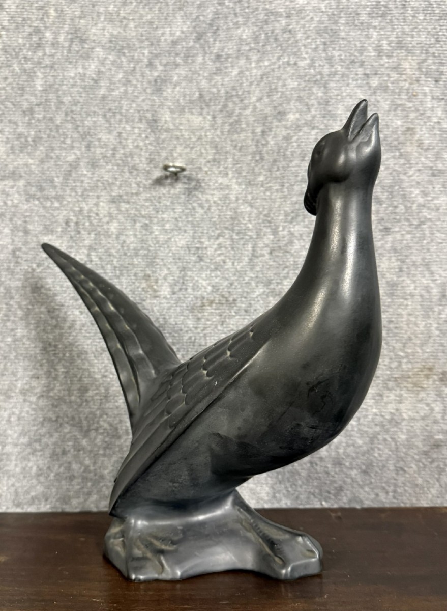 Céramique laquée noire époque Art Déco : oiseau signé Jean  