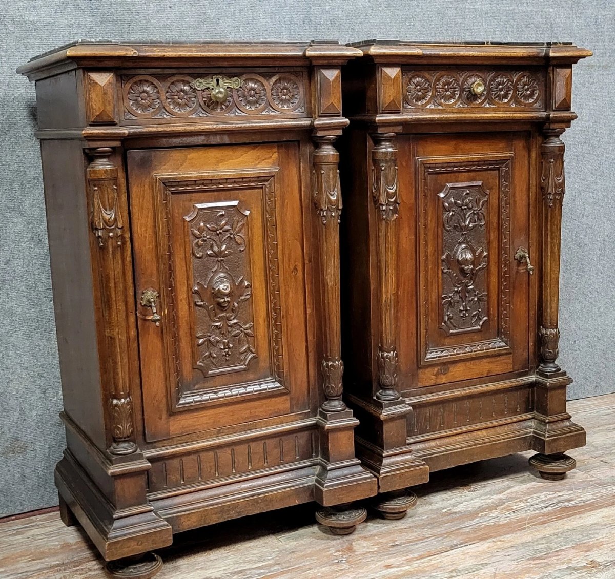 Pair Of Renaissance Style Bedside Tables In Carved Walnut -photo-1
