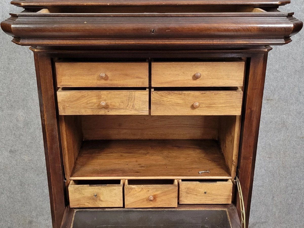 Renaissance Style Secretary In Carved Walnut -photo-5