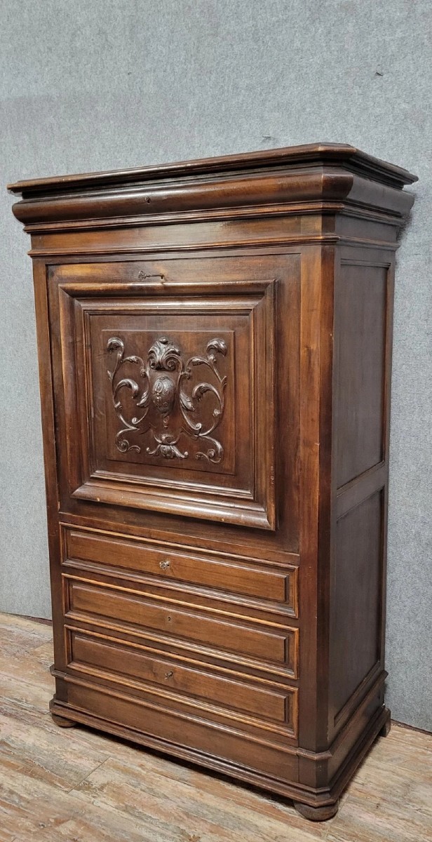 Renaissance Style Secretary In Carved Walnut 