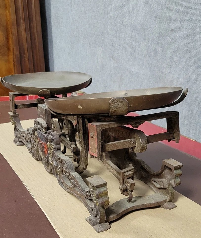 Napoleon III Period Grocery Scale With Trays Circa 1880 (b)-photo-2