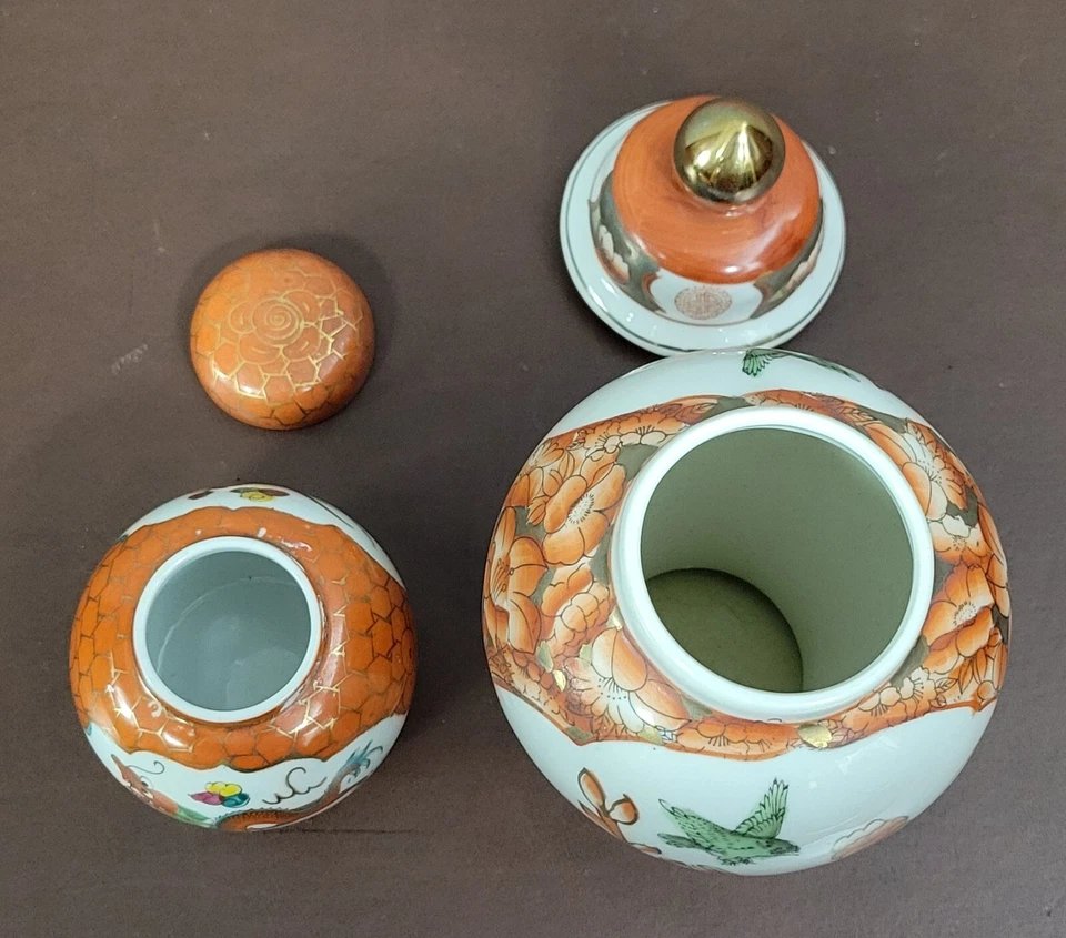Asia 20th Century: A Large Covered Vase And A Porcelain Ginger Jar-photo-3