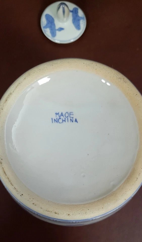 Asie XXeme :  très grand pot couvert en porcelaine-photo-4
