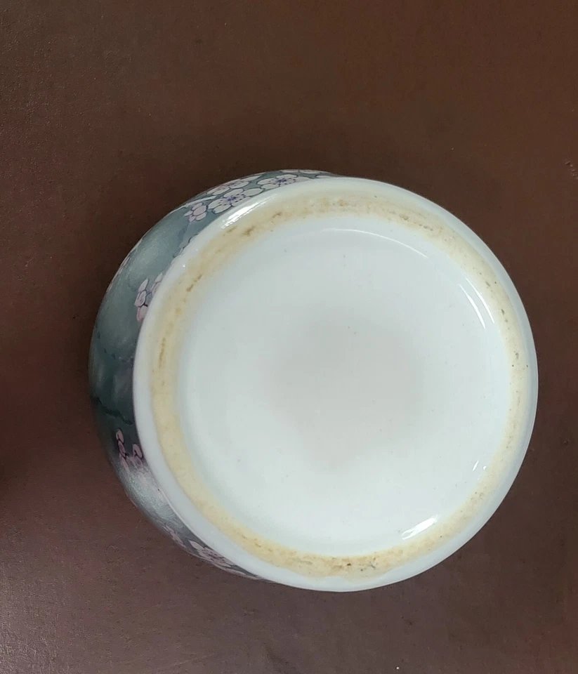 Asie XXeme : très grande potiche couverte en porcelaine-photo-4