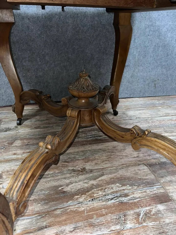 Louis XV Style Carved Walnut Extending Table, 19th Century-photo-3