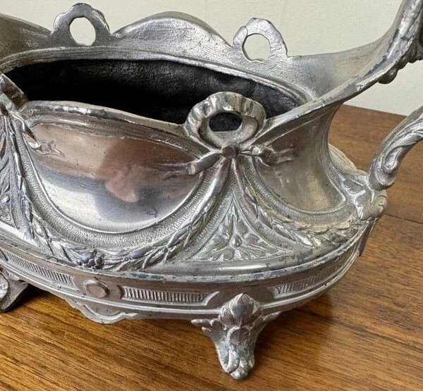 Pair Of Louis XV Rocaille Style Silver-plated Metal Table Planters Circa 1880-photo-2