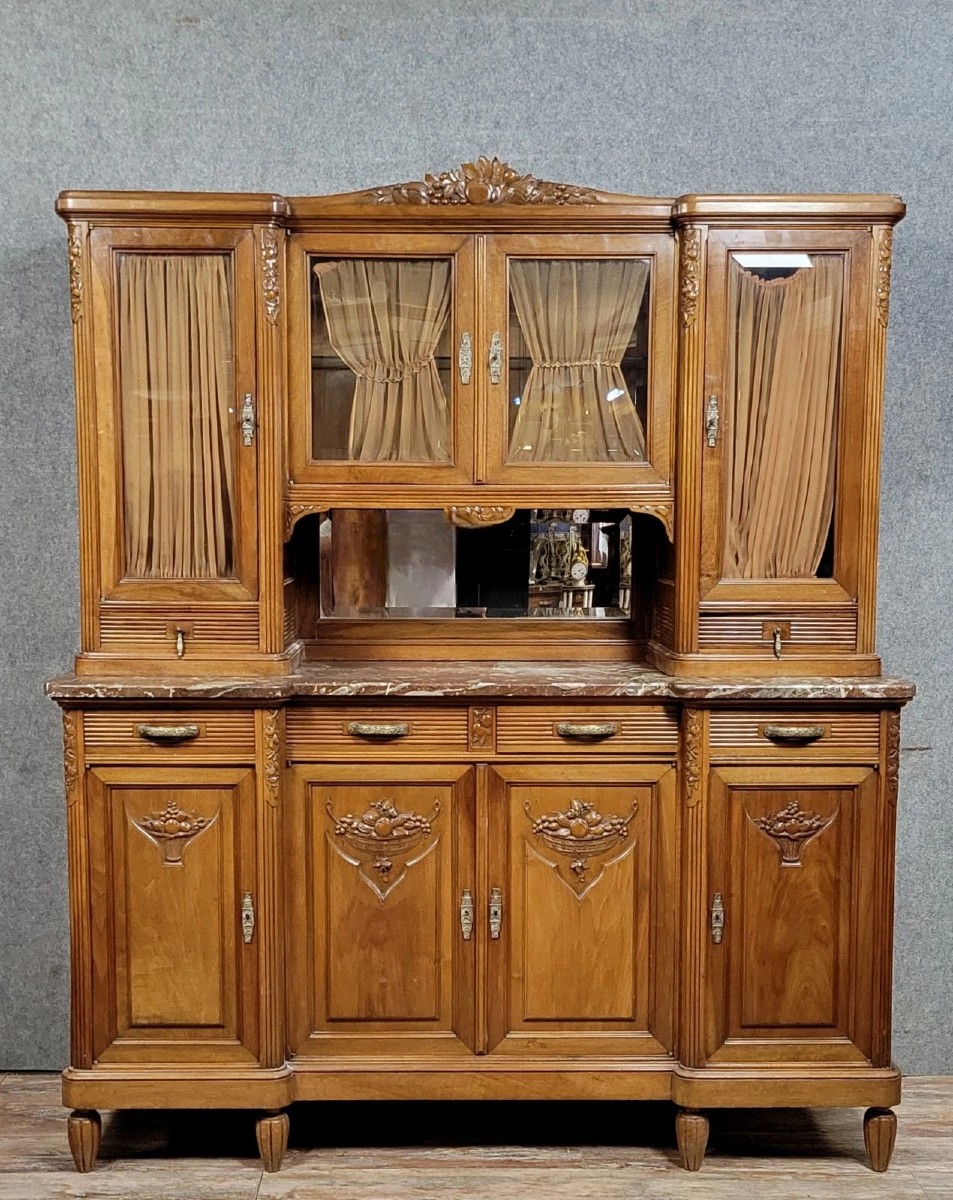 Buffet époque Art Déco en noyer massif vers 1930